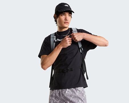 The North Face M EXPEDITION PHOTO RELAXED SHORT SLEEVE Erkek Outdoor Tişörtü NF0A8G9KJK31 Siyah
