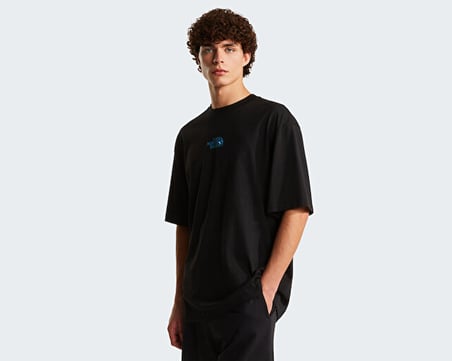 The North Face M Liquid Logo Oversize Erkek Outdoor Tişörtü NF0A8G9UJK31 Siyah