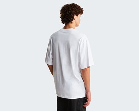 The North Face M Liquid Logo Oversize Erkek Outdoor Tişörtü NF0A8G9UFN41 Beyaz