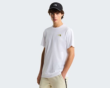 The North Face M MA GRAPHIC REGULAR SHORT SLEEVE TEE-GR Erkek Outdoor Tişörtü NF0A8GA4FN41 Beyaz