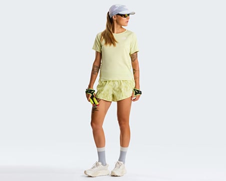 The North Face W SUNRISER SS Kadın Outdoor Tişörtü NF0A8BBXG6O1 Sarı
