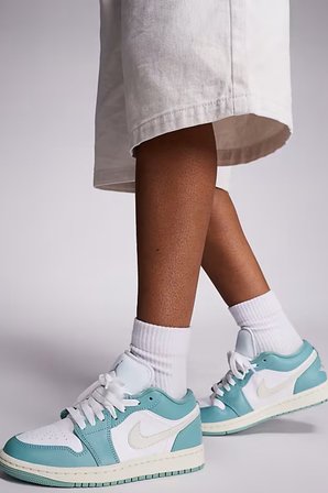 Nike Air Force 1 AF1 07 Leather Womens Sneaker Hakiki Deri Kadın Günlük Spor Ayakkabı Yeşil Krem