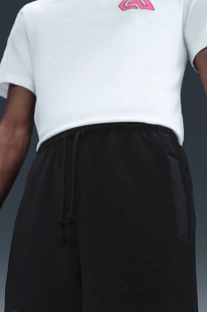 Nike Giannis Fleece 8" Mens Short Erkek Fransız Havlu Kumaş 20 cm Şort Siyah