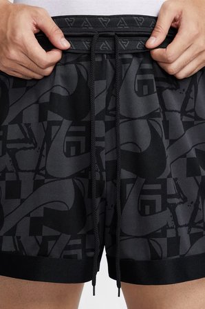 Nike Giannis DNA Dri-FIT 6" Short Erkek Şort Siyah