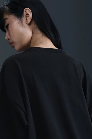 Nike GFX Womens Oversize Tee Grafik Baskılı Bol Kesim Kadın Günlük Tişört Siyah