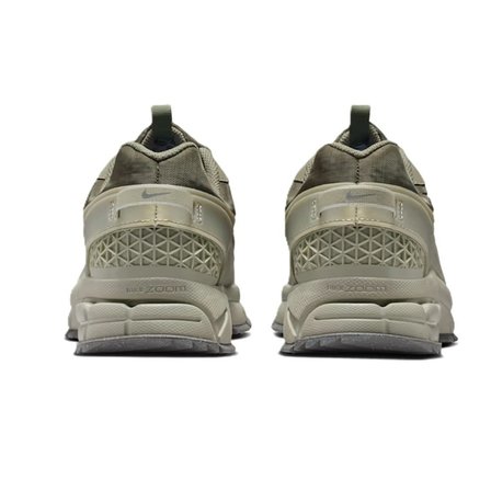Nike Zoom Vomero Roam Unisex Sneaker Hakiki Deri Su Tutmayan Lastik Bağcıklı Reflektörlü Unisex Günlük Spor Ayakkabı Yeşil