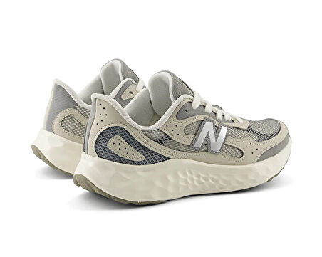 New Balance Fresh Foam Arishi V4 Bej Modeli Koleksiyonu Unisex Koşu Ayakkabısı WARISTM4 Bej