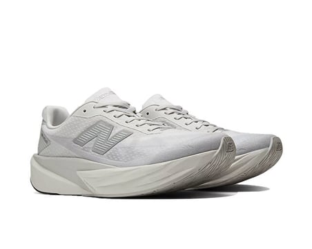 New Balance Fuelcell Rebel V5 Gri Modeli Koleksiyonu Erkek Koşu AyakkabısıMFCX3NO Gri