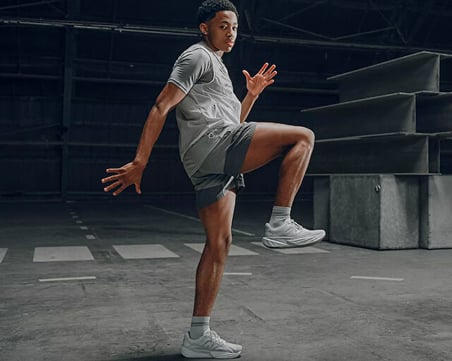 New Balance Fuelcell Rebel V5 Gri Modeli Koleksiyonu Erkek Koşu AyakkabısıMFCX3NO Gri