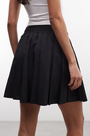 Nike Sportswear Women's Mid Rise Pleated Skirt Kadın Pileli Etek Siyah