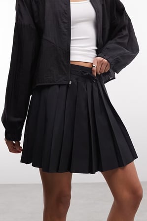 Nike Sportswear Women's Mid Rise Pleated Skirt Kadın Pileli Etek Siyah