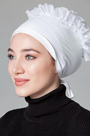 Beyaz Penye Fırfırlı Kaymayan Bone