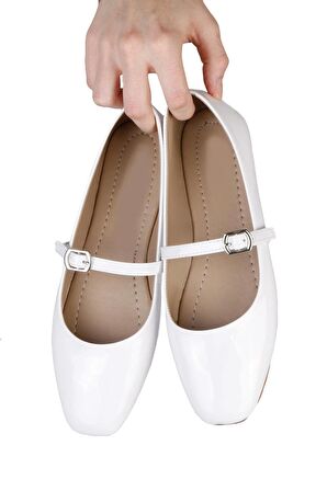 Kadın RUGAN TOKALI BEYAZ BABET AYAKKABI