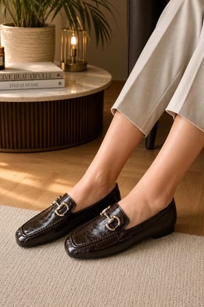 Kadın Loafer Makosen Metal Tokalı Rugan Günlük Ayakkabı