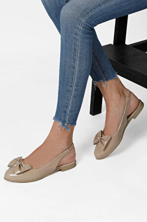 Arkası Açık Lastikli Kurdeleli Babet