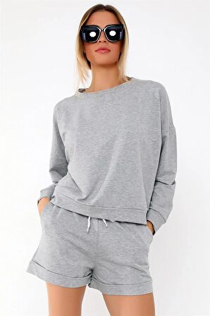 Yuvarlak Yaka Uzun Kol Oversize Sweat Beli Lastikli Şort Takım