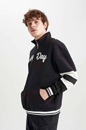 DeFacto Oversize Fit Dik Yaka Fermuarlı Baskılı Sweatshirt B1650AX23AUBK81