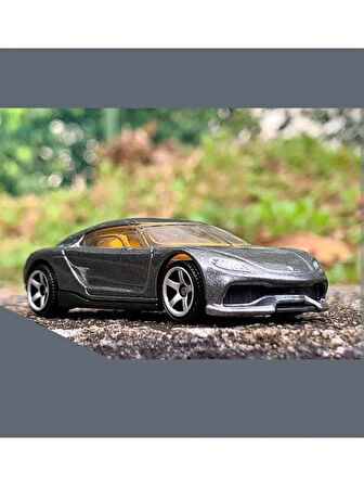 MATCHBOX 2021 KOENIGSEGG GEMERA TEKLİ METAL ARABA FÜME