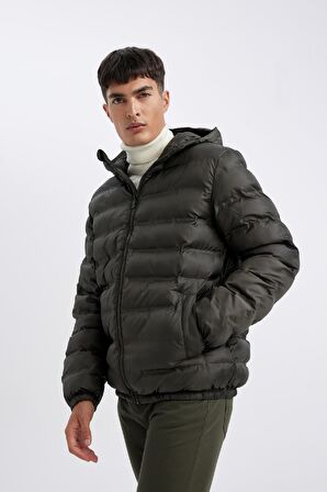 Slim Fit Su İtici Kapüşonlu Mont