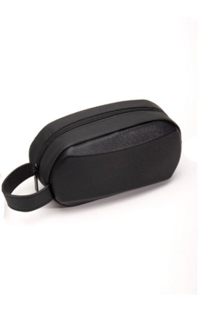 https://www.trendyol.com/pd/torz/erkek-gunluk-canta-siyah-suni-deri-tras-el-cantasi-p-1160276780?choicennenabled=false&merchantId=415181&filterOverPriceListings=false