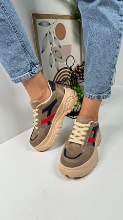 Günlük Kadın Sneaker Kalın Yüksek Taban Bağcıklı Rahat Tiger Şeritli Spor Ayakkabı 032