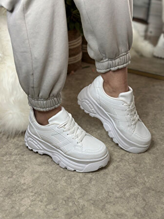 Günlük Kadın Sneaker Kalın Yüksek Taban Bağcıklı Rahat Tiger Şeritli Spor Ayakkabı 032