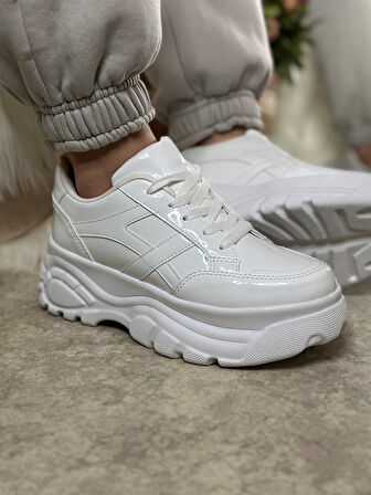 Günlük Kadın Sneaker Kalın Yüksek Taban Bağcıklı Rahat Tiger Şeritli Spor Ayakkabı 032