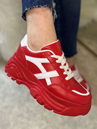 Günlük Kadın Sneaker Kalın Yüksek Taban Bağcıklı Rahat Tiger Şeritli Spor Ayakkabı 032