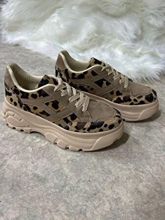 Günlük Kadın Sneaker Kalın Yüksek Taban Bağcıklı Rahat Tiger Şeritli Spor Ayakkabı 032