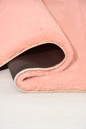 KOZEL Peluş Halı Rose Kaymaz Tabanlı Ekstra Yumuşak Tüy Dökmez Toz Tutmaz Polyester Halı Özel Ölçü