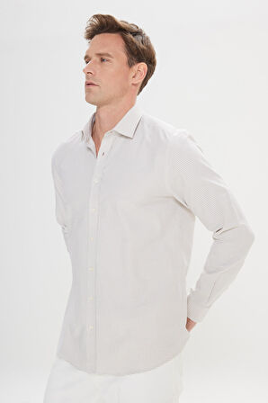 Kolay Ütülenebilir Slim Fit Dar Kesim Düğme Yaka Gofre Desenli Gömlek