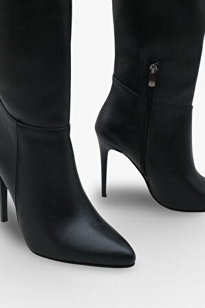 Kadın Sivri Burunlu Topuklu Yandan Fermuarlı Günlük Çizme Masi Siyah