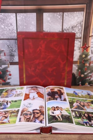 NURCANIM 10x15 cm 500 Adet Fotoğraf Kapasiteli Yatay ve Dikey Özellikli Kutulu  Ciltbezli Lüks Nostaljik Fotoğraf Albümü (Bordo)