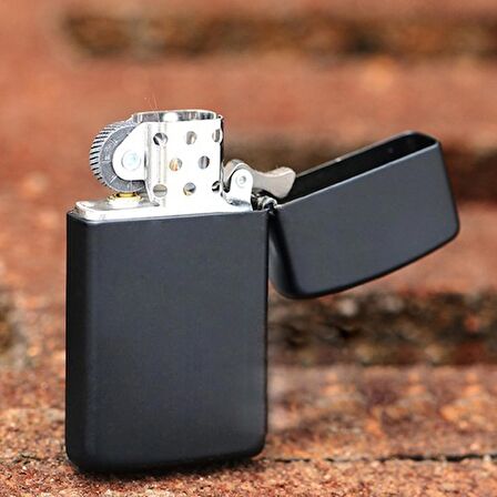 Zippo Çakmak Slim ince Black Matte Siyah Çakmak 1618