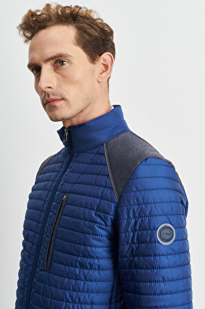 Erkek Indigo Standart Fit Normal Kesim Soğuk Hava Geçirmez Desenli Şişme Mont