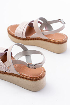 730-152 Bej Örgü Desenli Hakiki Deri Ortopedik Taban Kadın Sandalet 