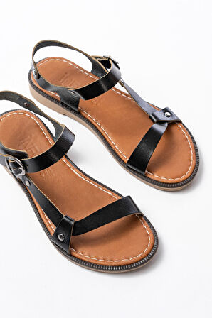 205-090 Siyah Hakiki Deri Tokalı Kadın Sandalet  