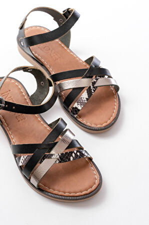 205-093 Siyah Garni Hakiki Deri Ortopedik Taban Kadın Sandalet