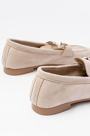 Efe 303 Bej Süet Toka Aksesuarlı Günlük Kadın Babet