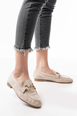 Efe 303 Bej Süet Toka Aksesuarlı Günlük Kadın Babet