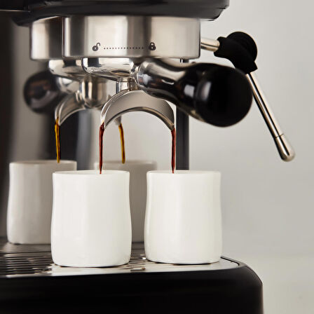 Karaca Coffeemaid Kahve Öğütücülü, Köpürtücülü, 19Bar Basınçlı Espresso Latte Cappuccino Americano Mk. 1,4L