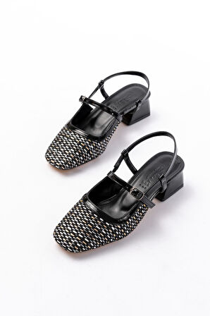 720 Siyah Desenli Arkası Açık Günlük Kadın Sandalet