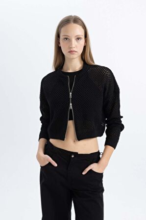 DeFacto Coool Fitted Crop Fermuarlı Triko Hırka B6718AX24SPBK27
