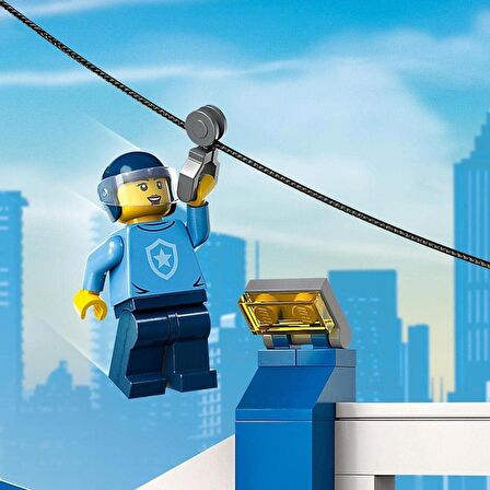 LEGO® City Polis Eğitim Akademisi 60372 - 6 Yaş ve Üzeri Çocuklar için Eğlenceli bir Engelli Parkur İçeren Oyuncak Yapım Seti (823 Parça)