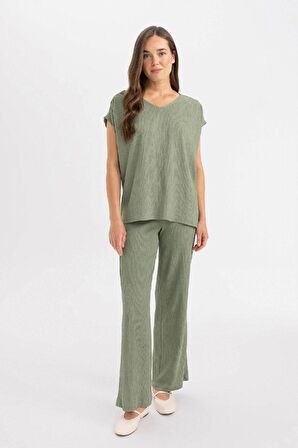 DeFacto V Yaka Bürümcük Kısa Kollu Tişört C1879AX24SPKH440