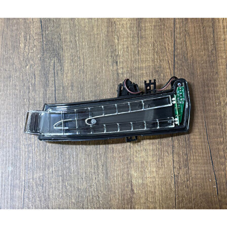 Ayna Sinyali Sağ Mercedes W117 W156 W176 W246 W204 W212