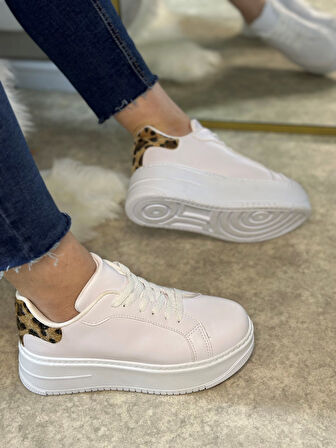 Günlük Kadın Sneaker Bağcıklı Hafif Kalın Yüksek Tabanlı Leopar Detaylı Yürüyüş Spor Ayakkabı 065