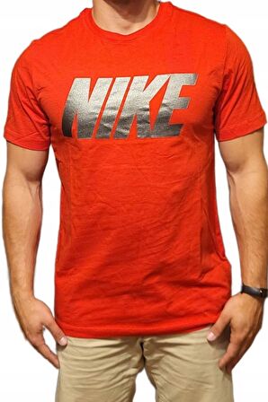Nike Sportswear Simli Logolu Kırmızı Erkek Tişörtü