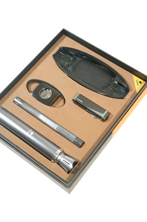 Cohiba 3 Torch Çakmak Tüp Delici Küllük Kesici Gümüş-Siyah Beşli Puro Seti