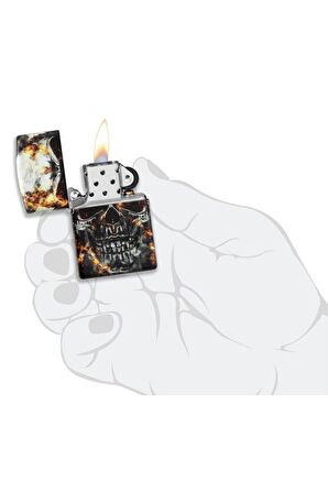 Zippo Çakmak 49913-105738 Smokey Skulls Design